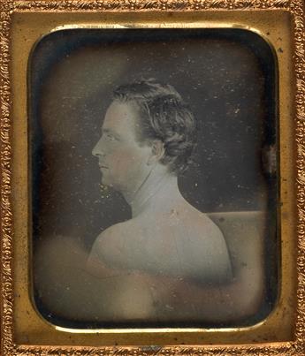 (EARLY DAGUERREOTYPY) Group of 13 early daguerreotypes, including a lovely half-plate of a fashionably